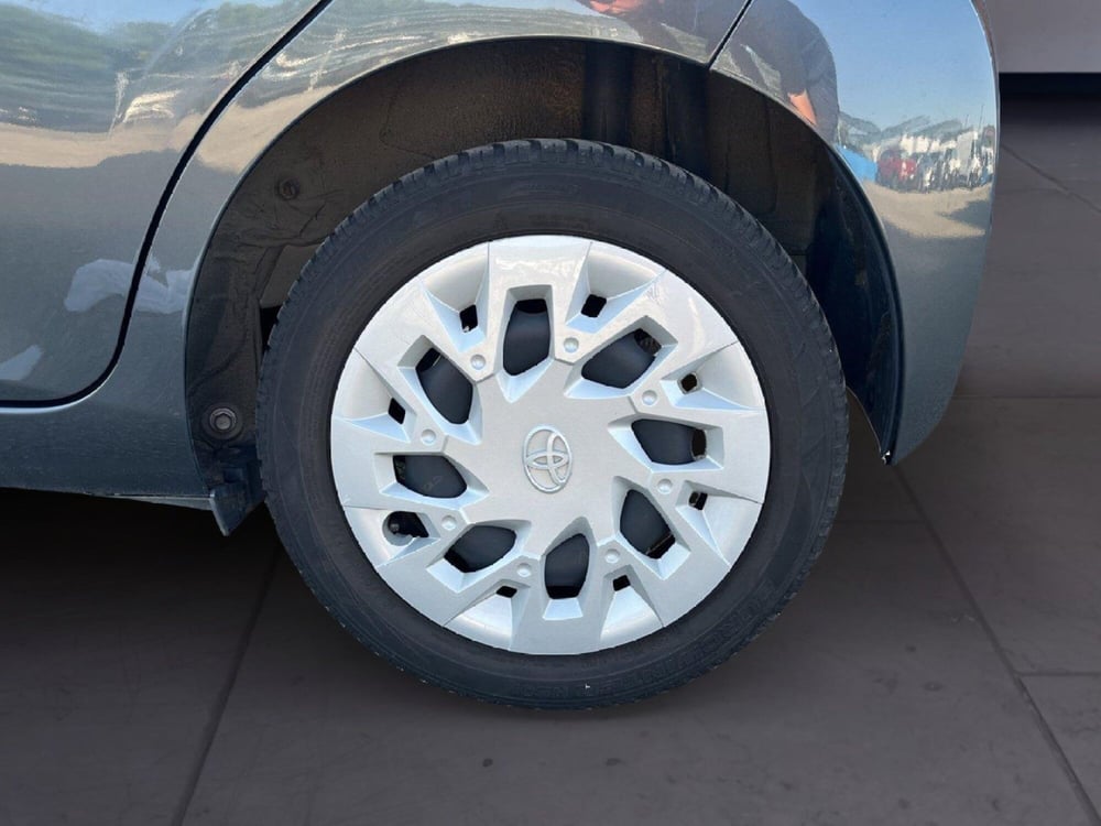 Toyota Aygo X usata a Torino (8)