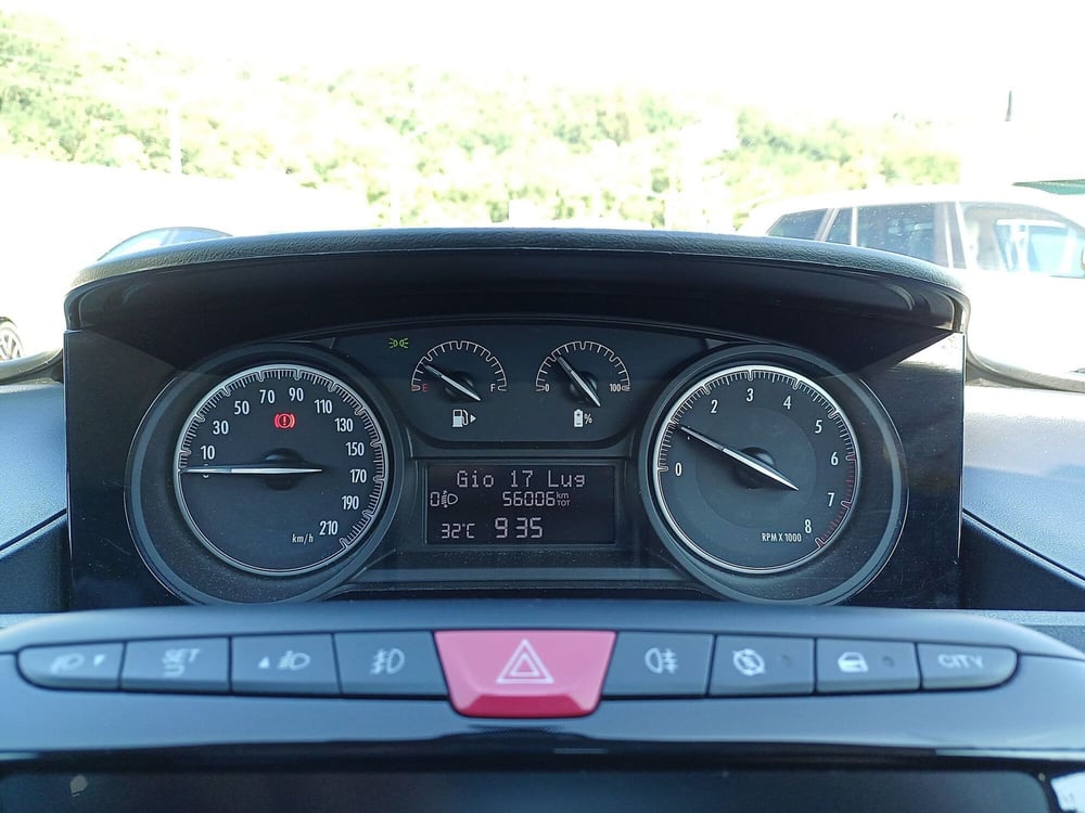 Lancia Ypsilon usata  (14)