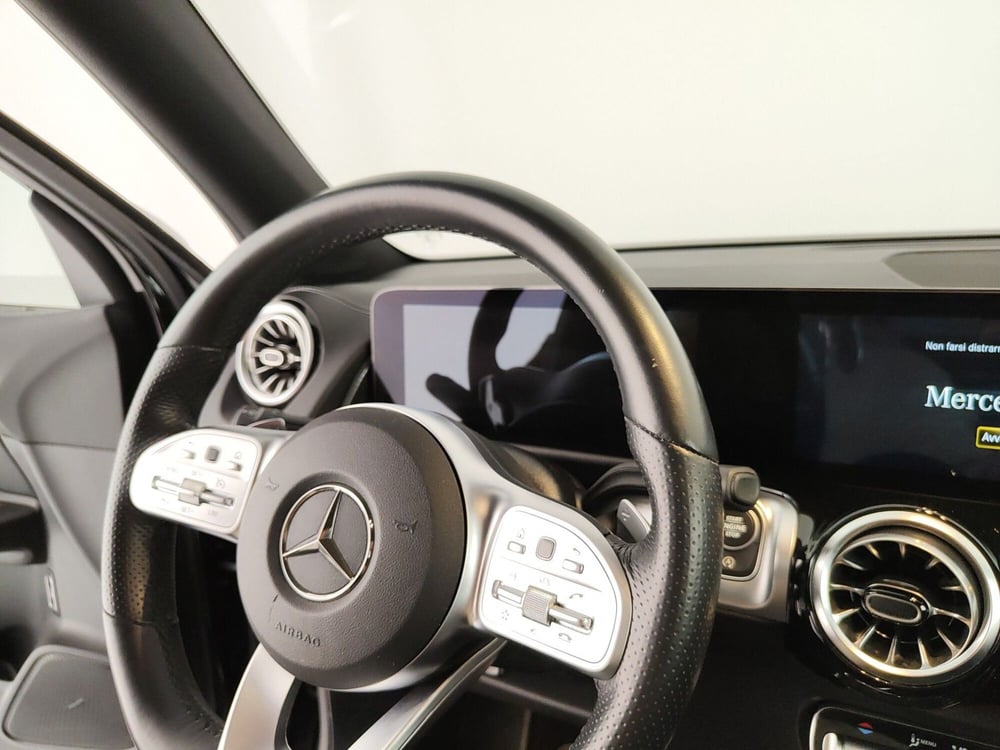 Mercedes-Benz GLB usata a Caserta (16)