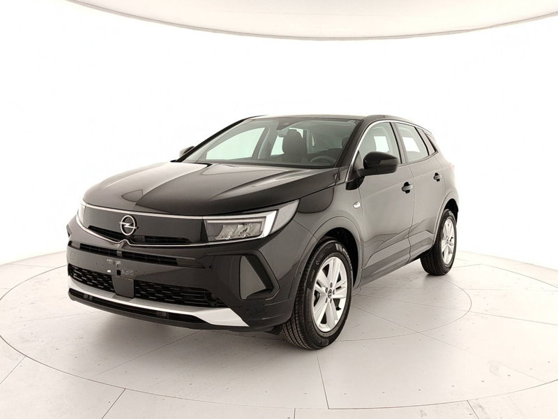 Opel Grandland nuova a Caserta (3)