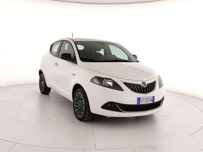 Lancia Ypsilon 1.0 FireFly 5 porte S&amp;S Hybrid Ecochic A. Ferretti del 2024 usata a Caserta