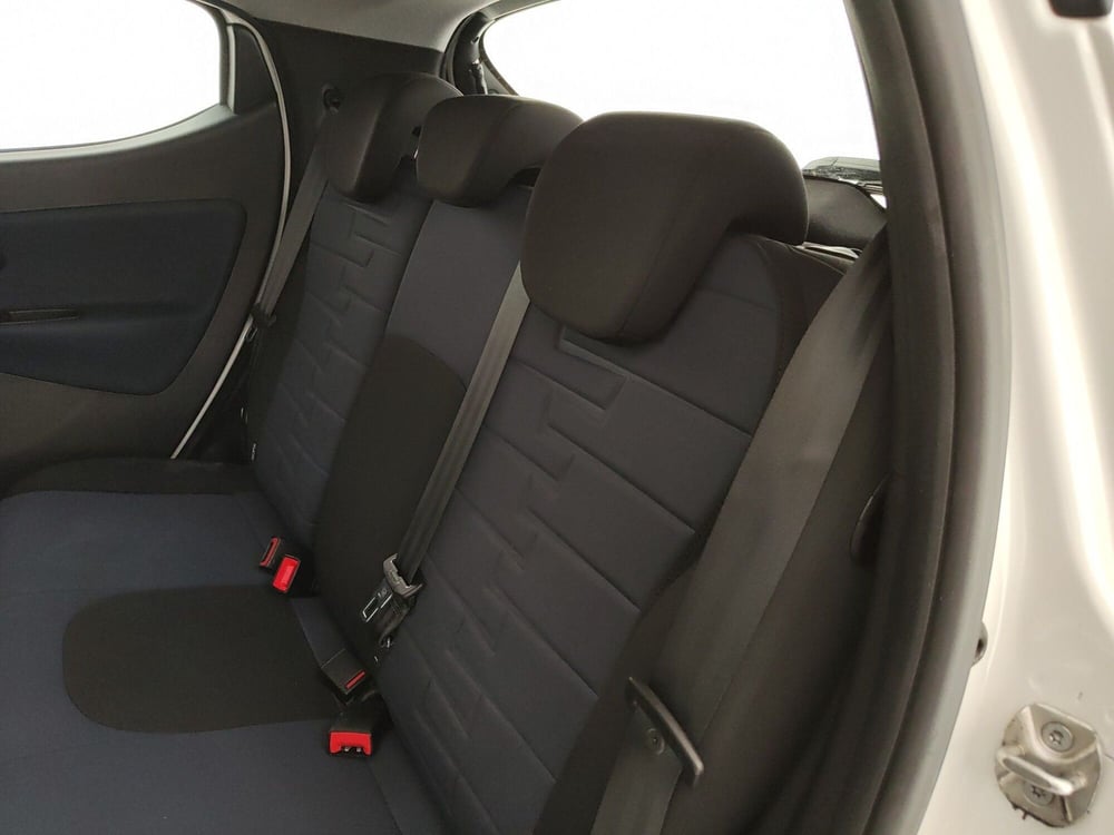 Lancia Ypsilon usata a Caserta (18)