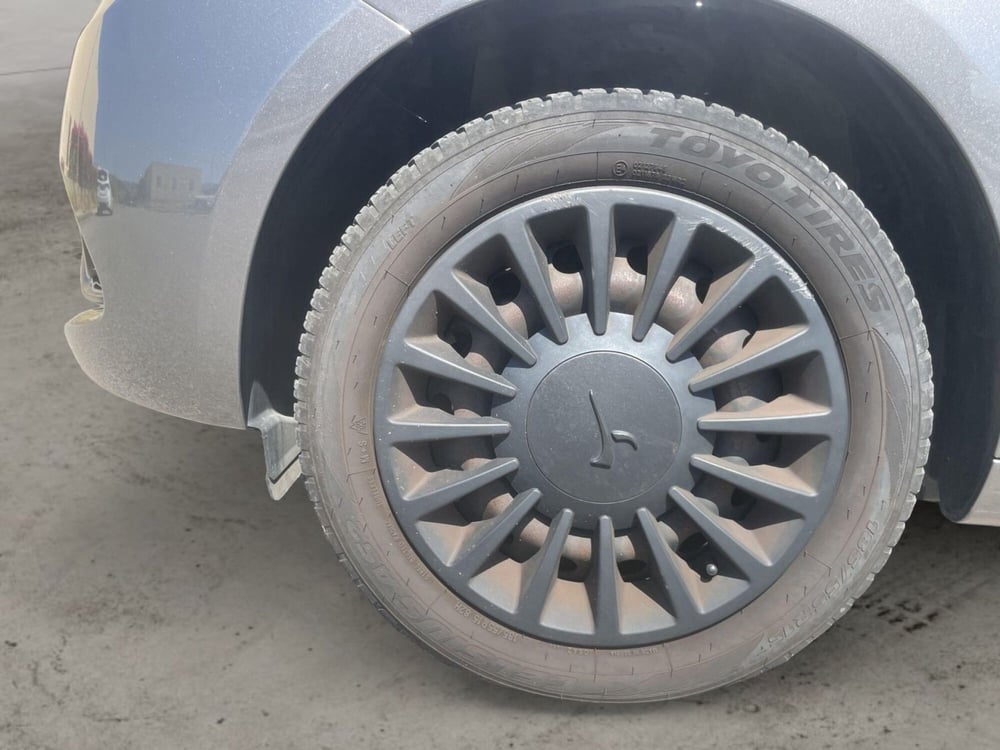 Lancia Ypsilon usata a Pistoia (16)
