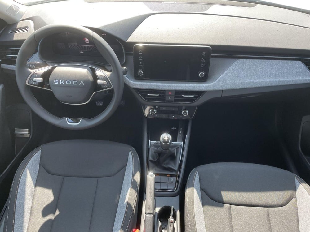 Skoda Kamiq nuova a Prato (9)