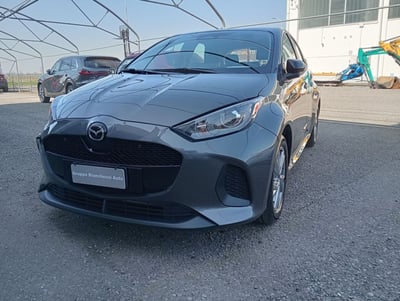 Mazda Mazda2 Hybrid 1.5 VVT e-CVT Full Hybrid Electric Select nuova a Madignano