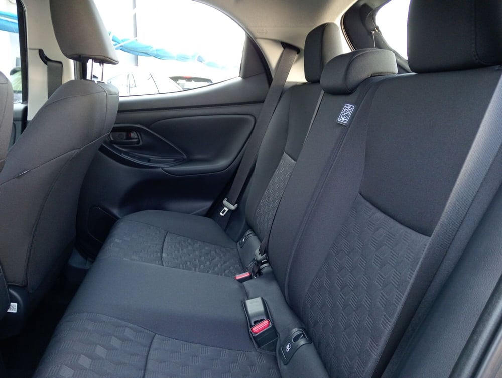 Mazda Mazda2 Hybrid nuova a Cremona (10)