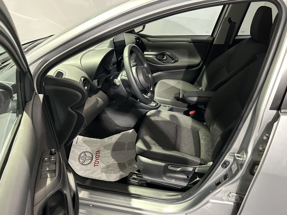 Toyota Yaris usata a Milano (11)