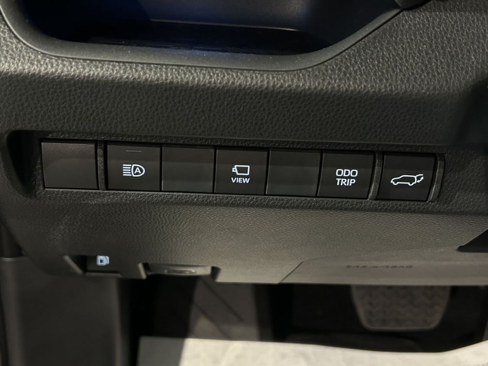 Toyota Rav4 nuova a Milano (17)