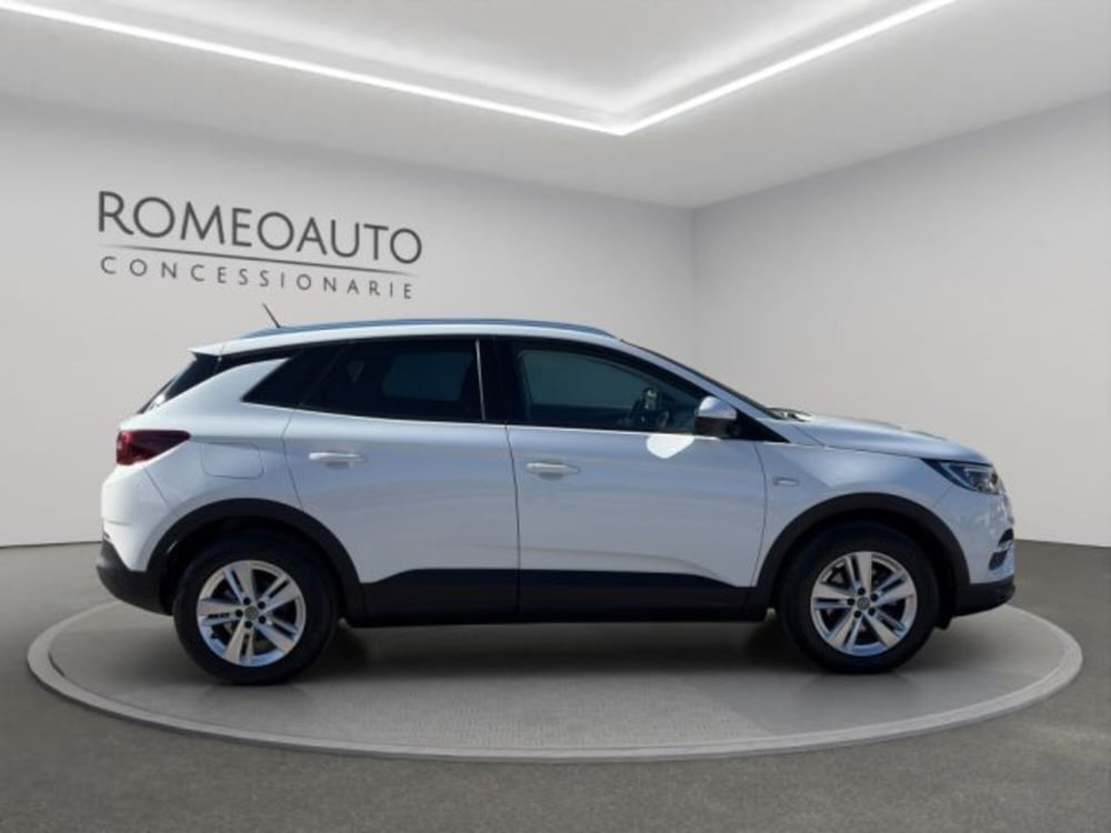 Opel Grandland X usata a Perugia (7)