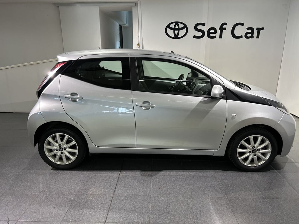 Toyota Aygo usata a Milano (14)