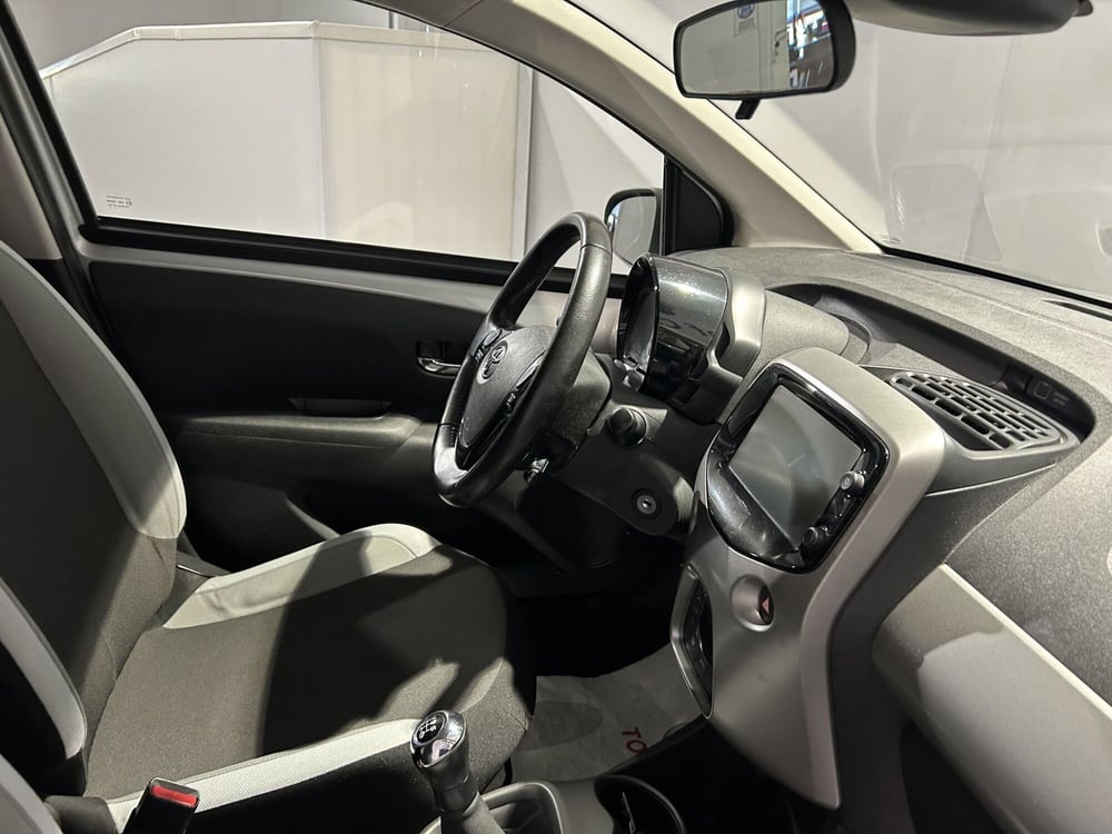 Toyota Aygo usata a Milano (7)