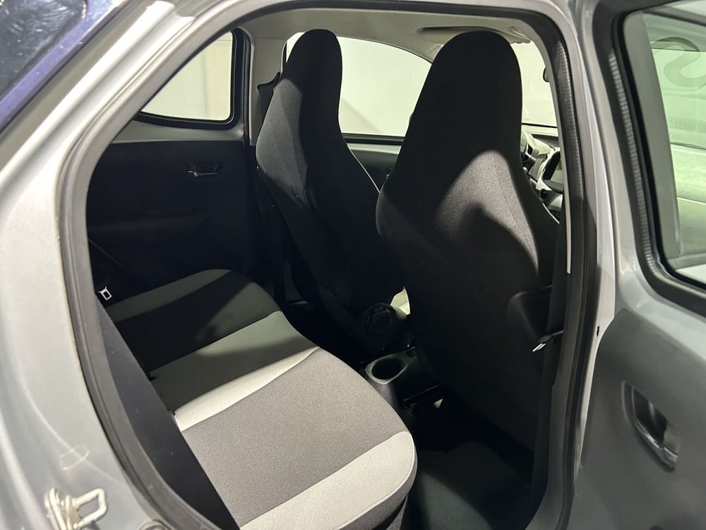 Toyota Aygo usata a Milano (8)