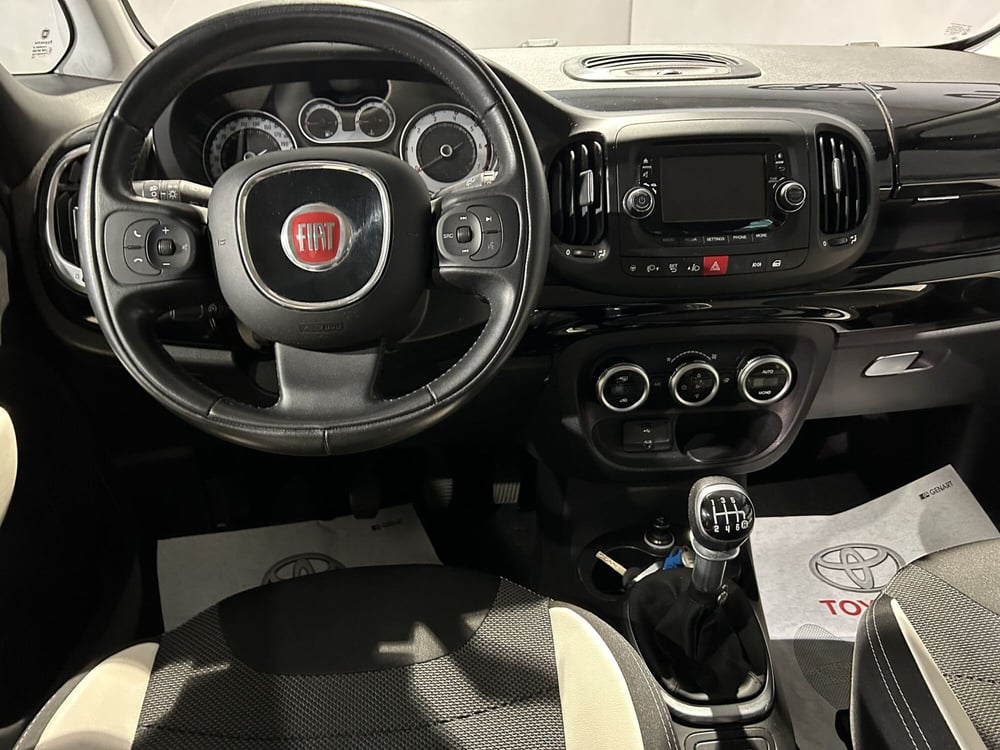 Fiat 500L usata a Milano (10)