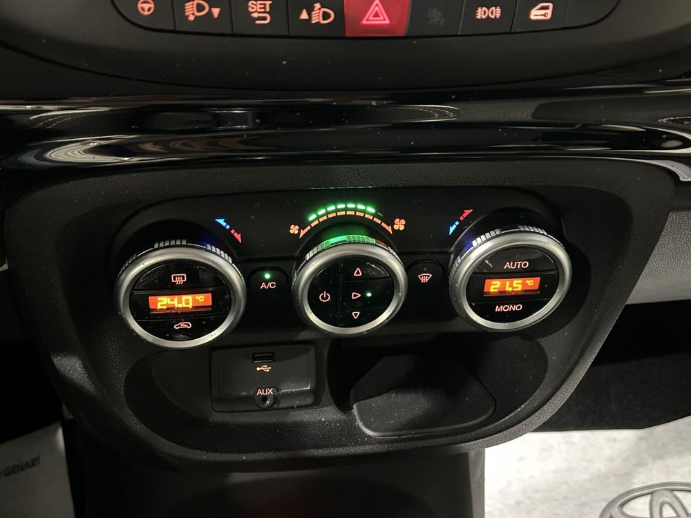 Fiat 500L usata a Milano (18)