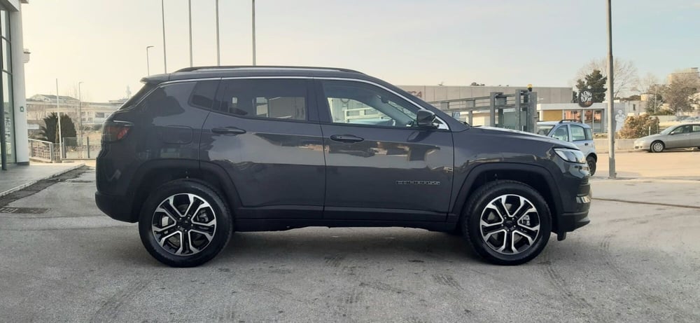 Jeep Compass usata a Chieti (5)