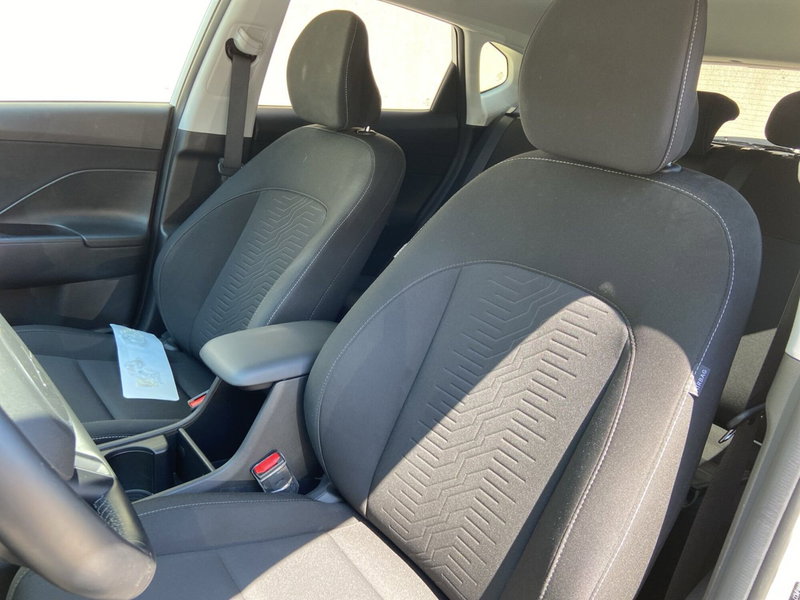 Hyundai Kona usata a Chieti (16)