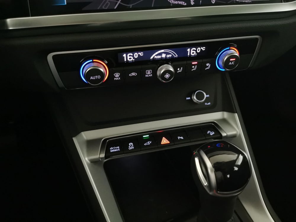 Audi Q3 usata a Chieti (16)