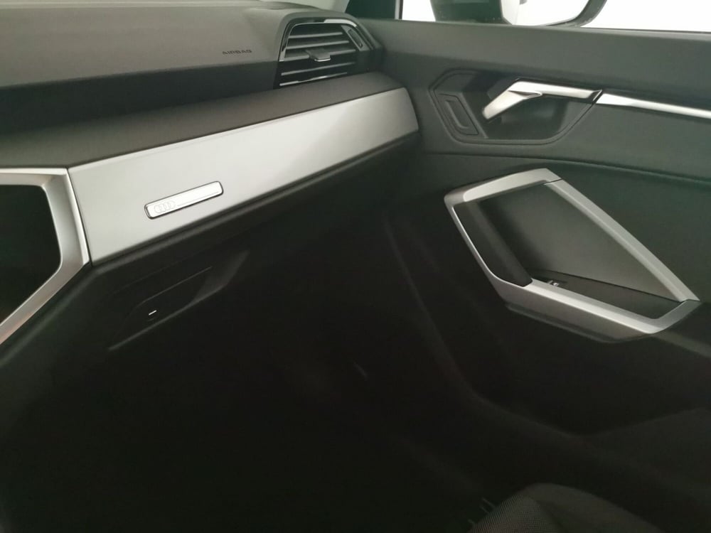 Audi Q3 usata a Chieti (17)