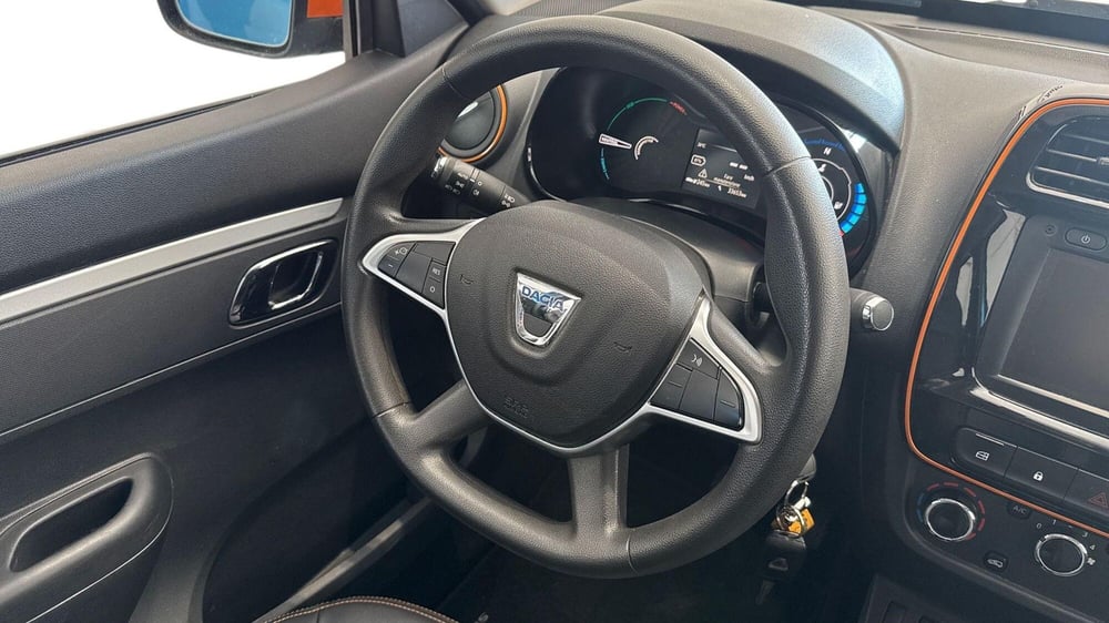 Dacia Spring usata a Viterbo (12)
