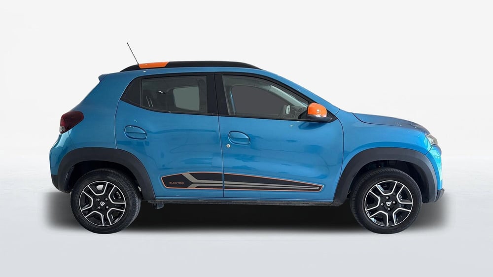 Dacia Spring usata a Viterbo (3)