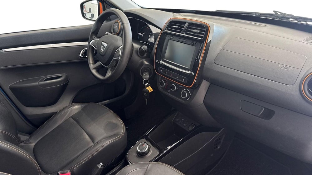 Dacia Spring usata a Viterbo (7)