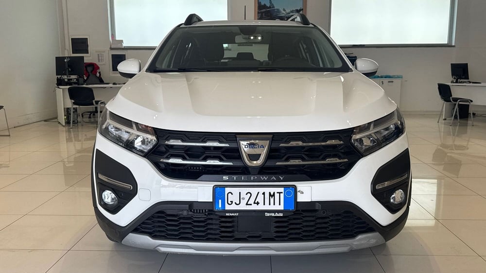 Dacia Sandero usata a Viterbo (2)