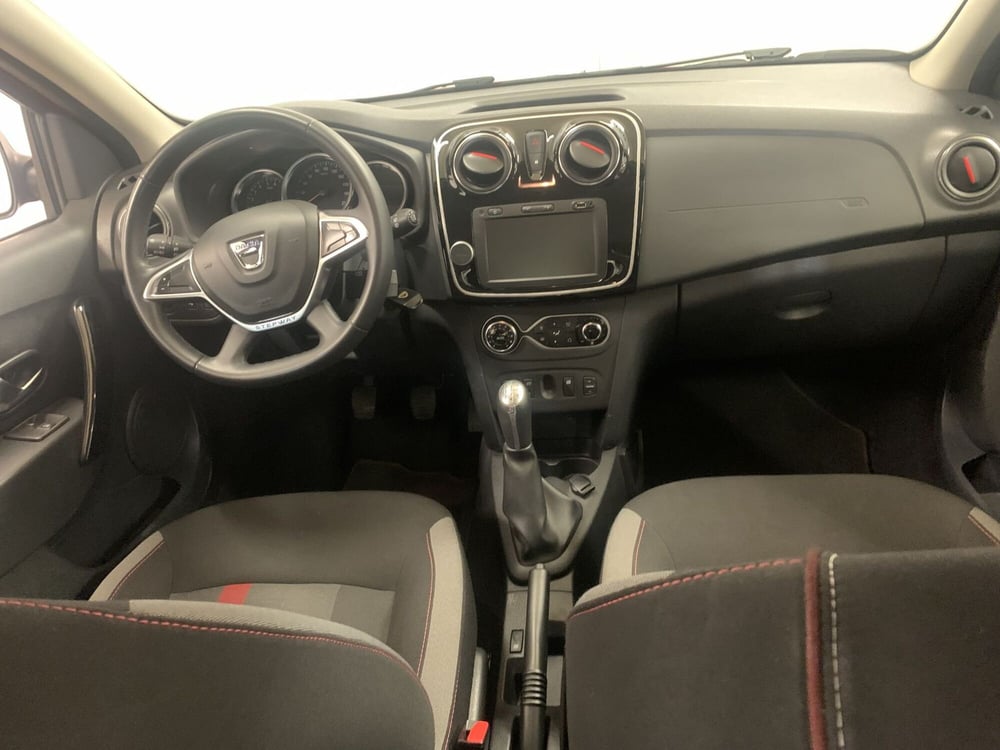 Dacia Sandero usata a Ferrara (14)