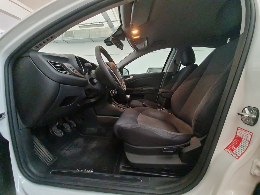 Alfa Romeo Giulietta usata a Bologna (8)