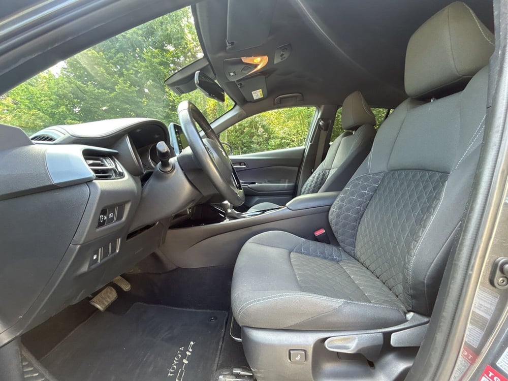 Toyota Toyota C-HR usata a Bologna (8)