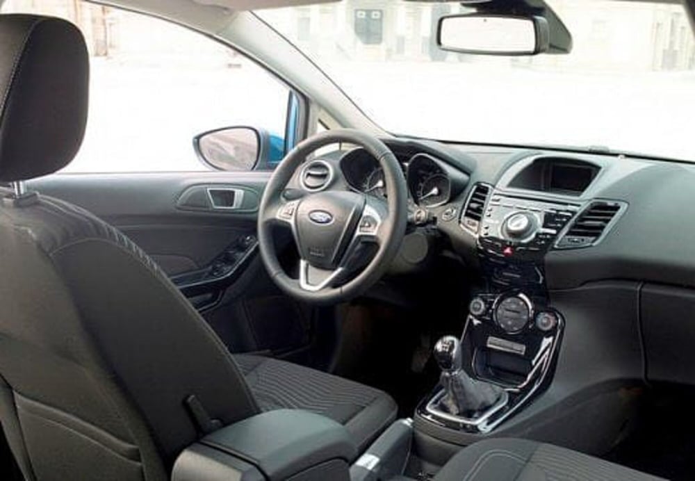 Ford Fiesta usata a Potenza (13)