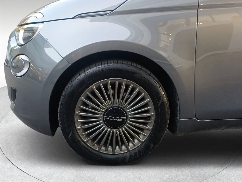 Fiat 500e usata a Pisa (4)