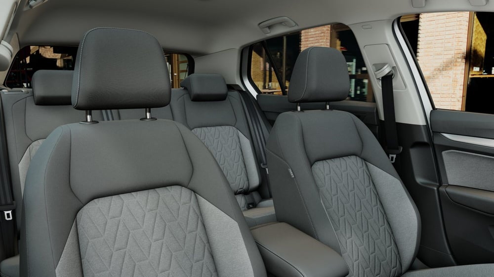 Volkswagen Golf nuova a Bologna (8)