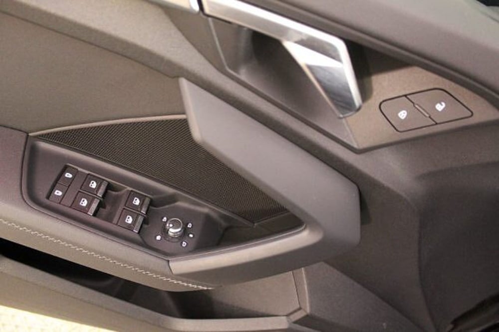 Audi S3 Sportback usata a Novara (17)