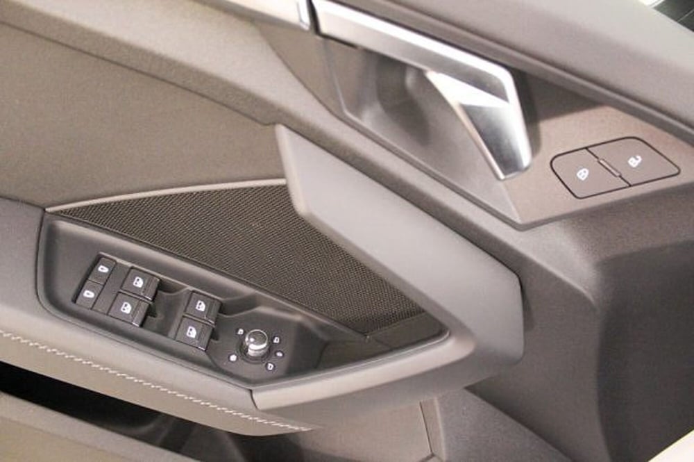 Audi S3 Sportback usata a Novara (8)