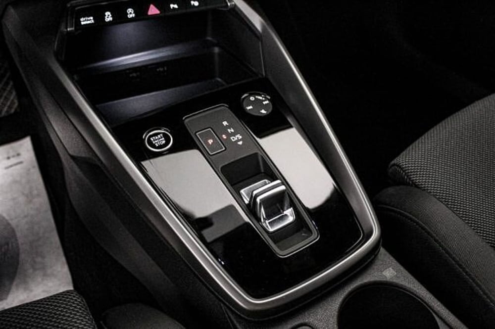 Audi A3 Sportback usata a Novara (5)
