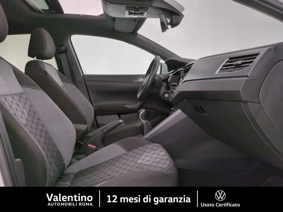 Volkswagen Taigo usata a Roma (13)