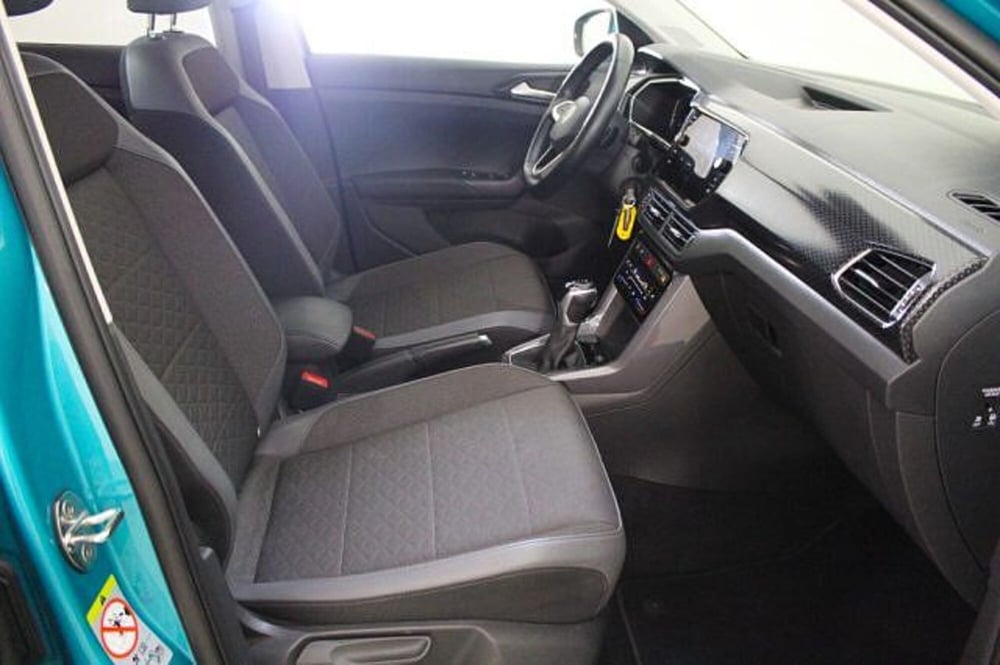Volkswagen T-Cross usata a Novara (8)