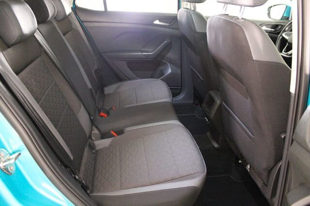 Volkswagen T-Cross usata a Novara (9)