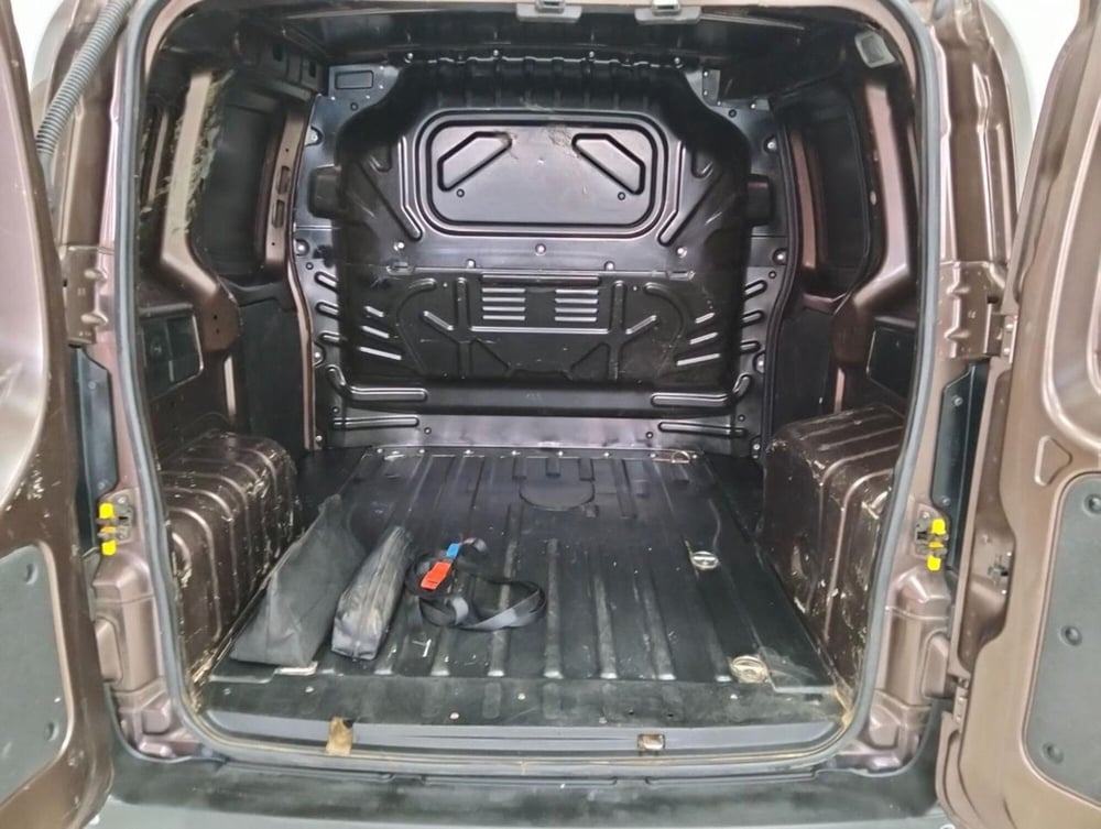 Fiat Fiorino usata a Como (13)