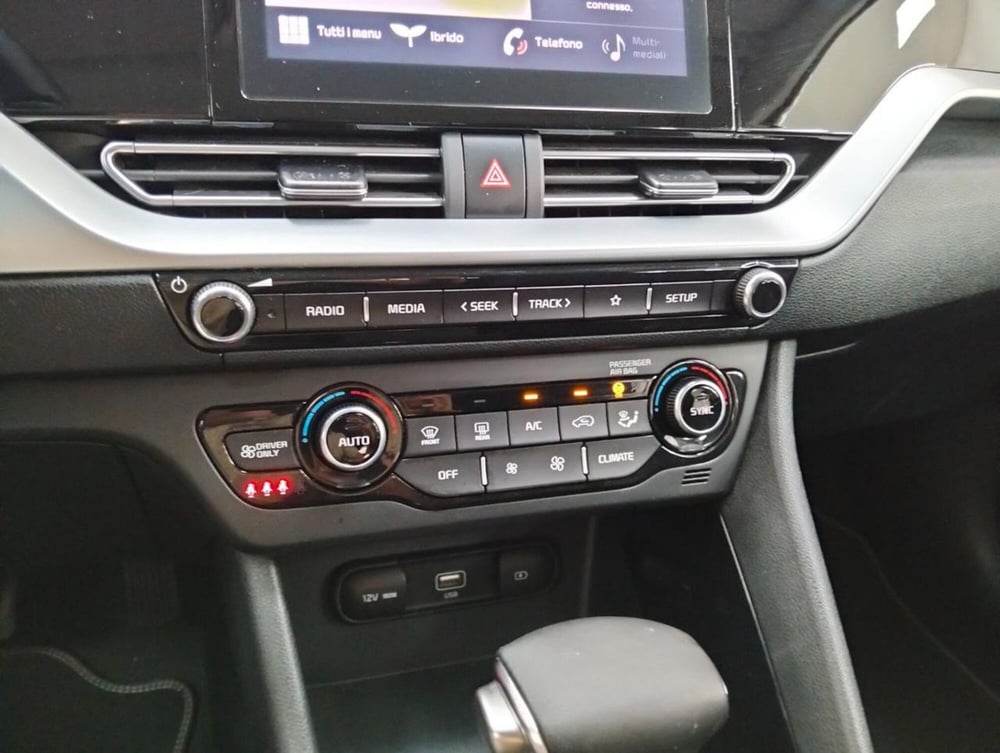 Kia Niro usata a Como (16)