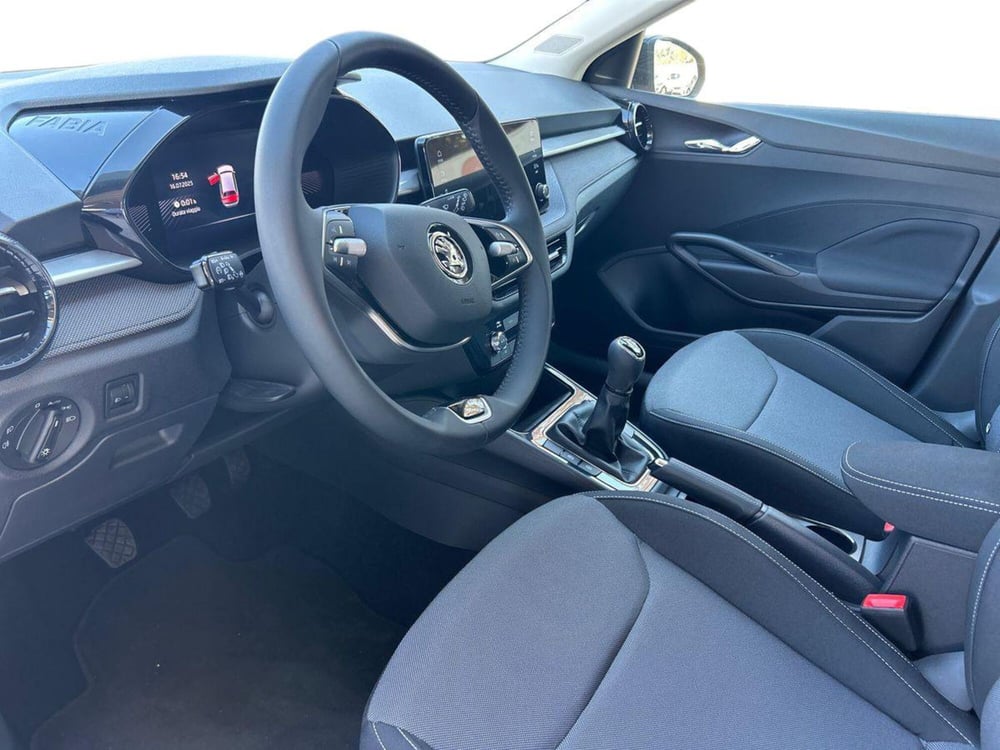 Skoda Fabia nuova a Bari (10)