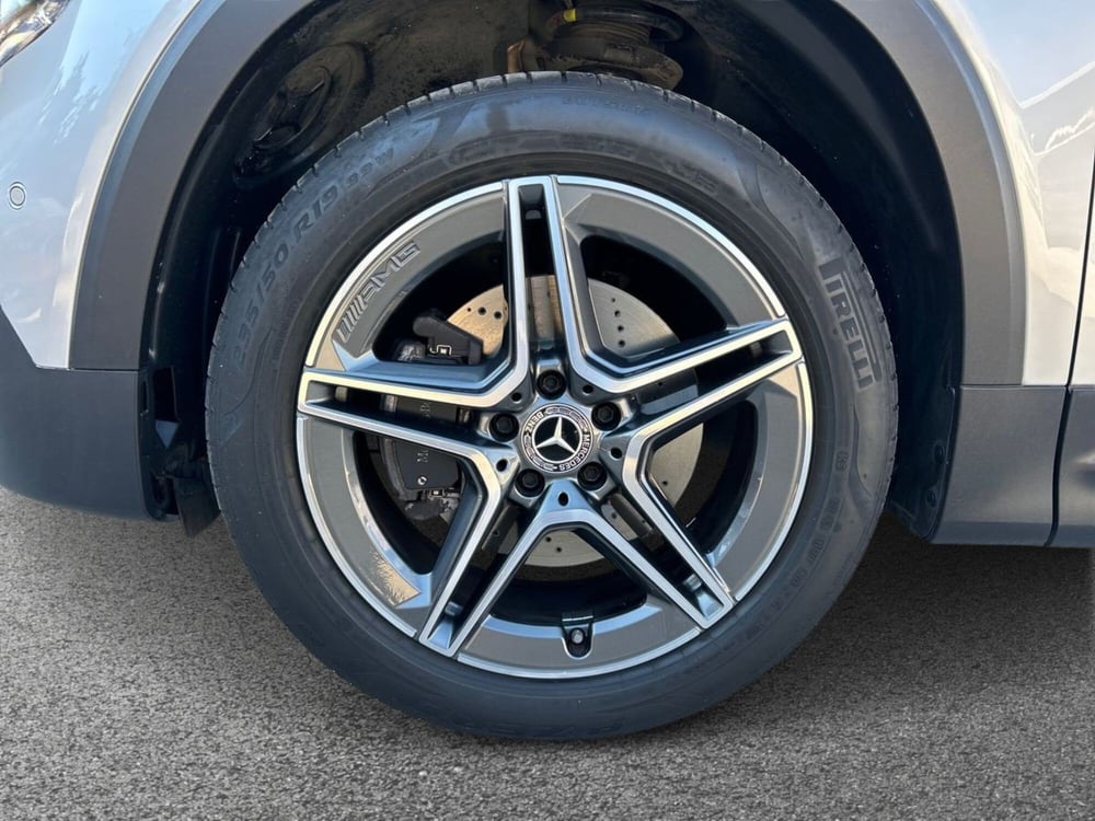 Mercedes-Benz GLB usata a Bari (16)