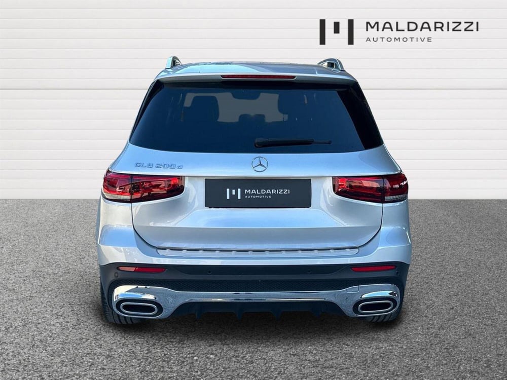 Mercedes-Benz GLB usata a Bari (3)