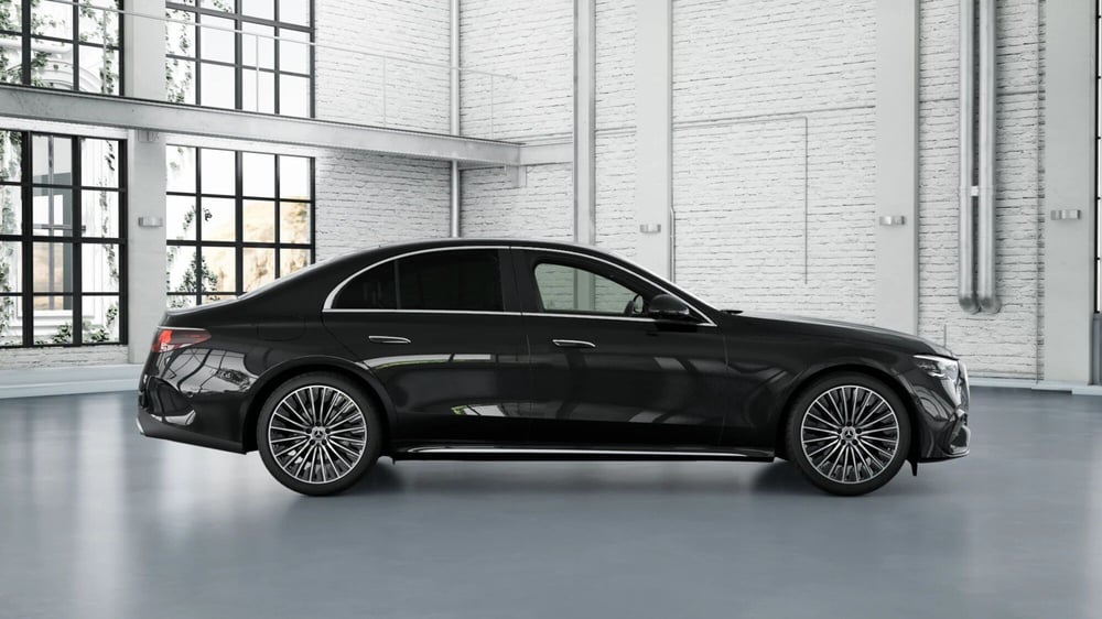 Mercedes-Benz Classe E nuova a Pescara (2)