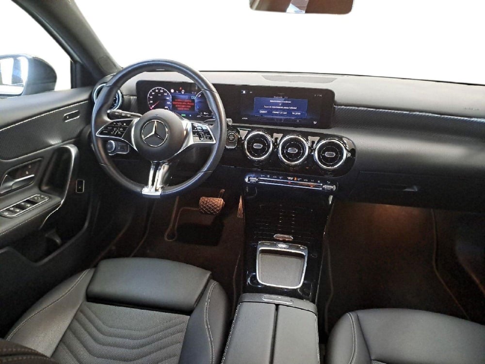 Mercedes-Benz Classe A usata a Pescara (9)