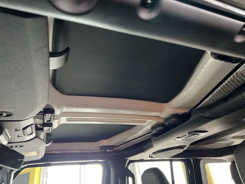 Jeep Wrangler Unlimited nuova a Pisa (14)