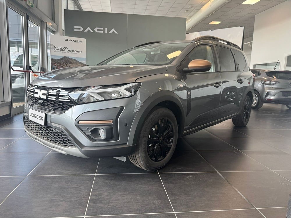 Dacia Jogger nuova a Pavia (4)