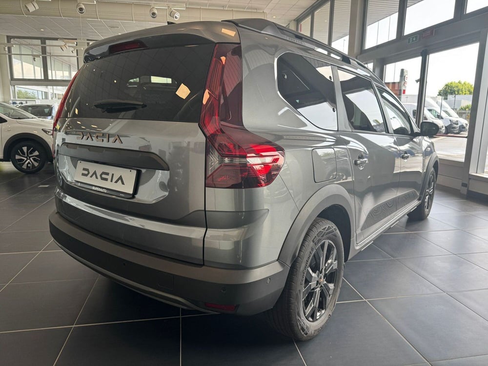 Dacia Jogger nuova a Pavia (5)
