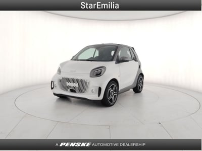 smart Fortwo Cabrio EQ cabrio Ushua&iuml;a del 2023 usata a Casalecchio di Reno