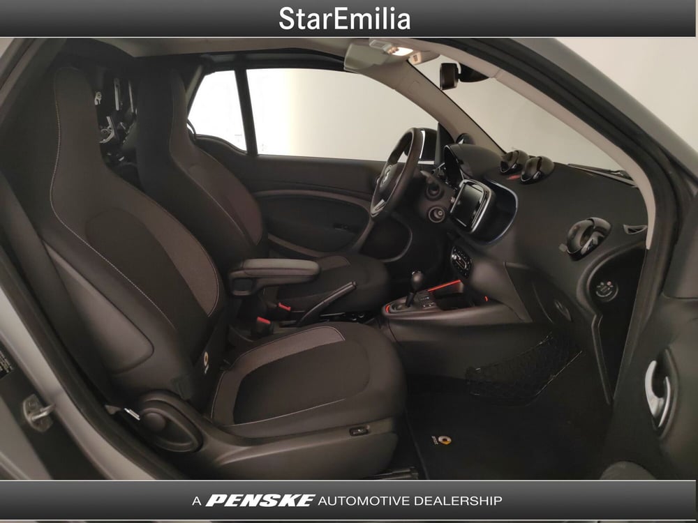smart Fortwo Cabrio usata a Bologna (16)